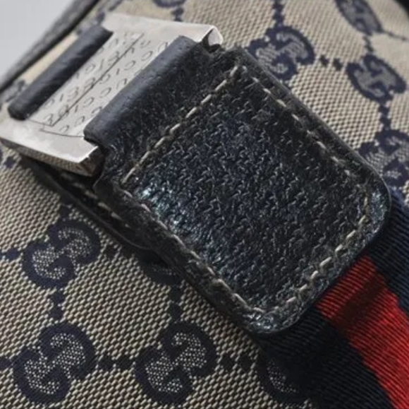 Gucci Sherry Line Hand Bag - Picture 11 of 16